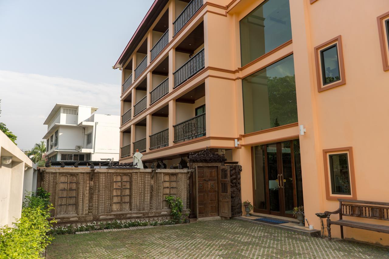 Thanyawintra Boutique And Spa Chiang Mai Bagian luar foto